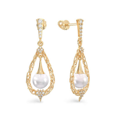 Pearl Drop Earrings from Yellow Gold