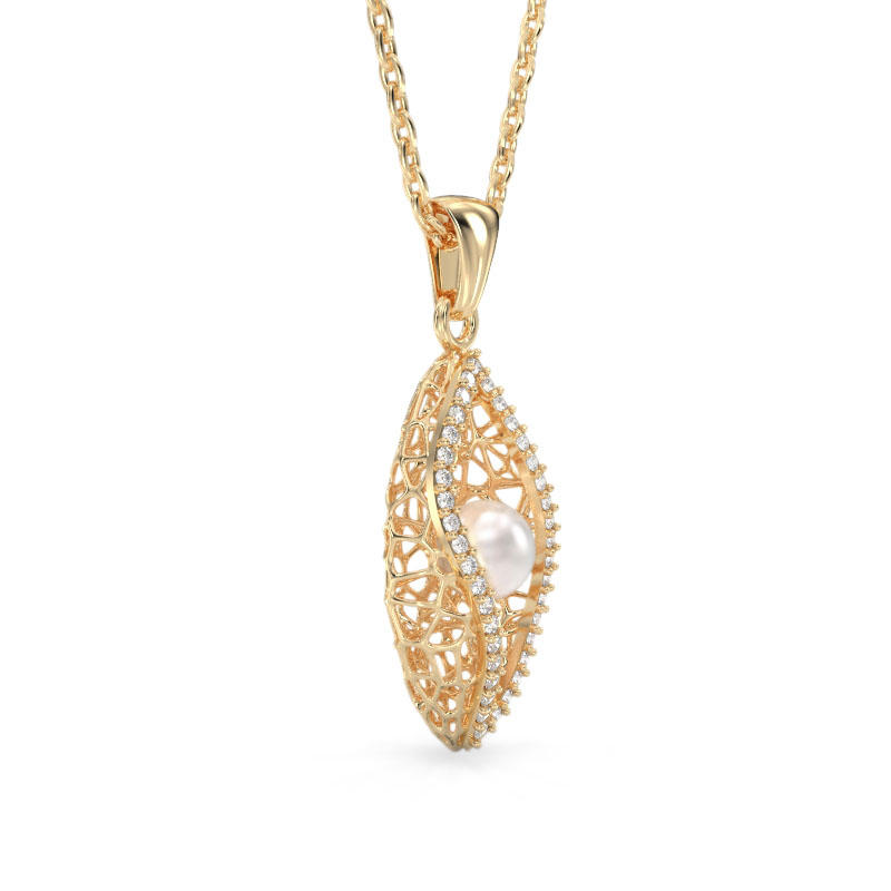 Seashell With Pearl Yellow Gold Pendant